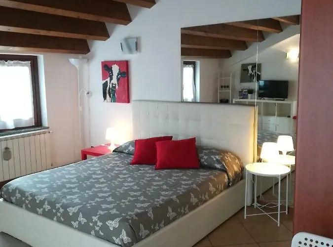 Rovelli Room